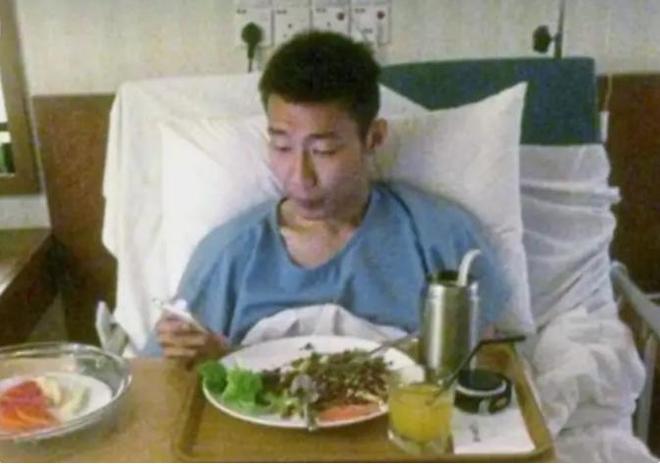 年抗癌终治愈喉咙疼到吃饭得喷麻药j9平台“大马一哥”李宗伟：2(图3)