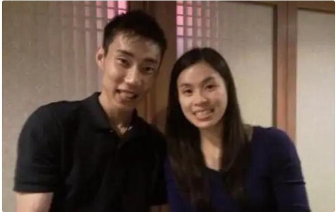 年抗癌终治愈喉咙疼到吃饭得喷麻药j9平台“大马一哥”李宗伟：2(图22)