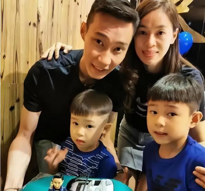 年抗癌终治愈喉咙疼到吃饭得喷麻药j9平台“大马一哥”李宗伟：2(图26)